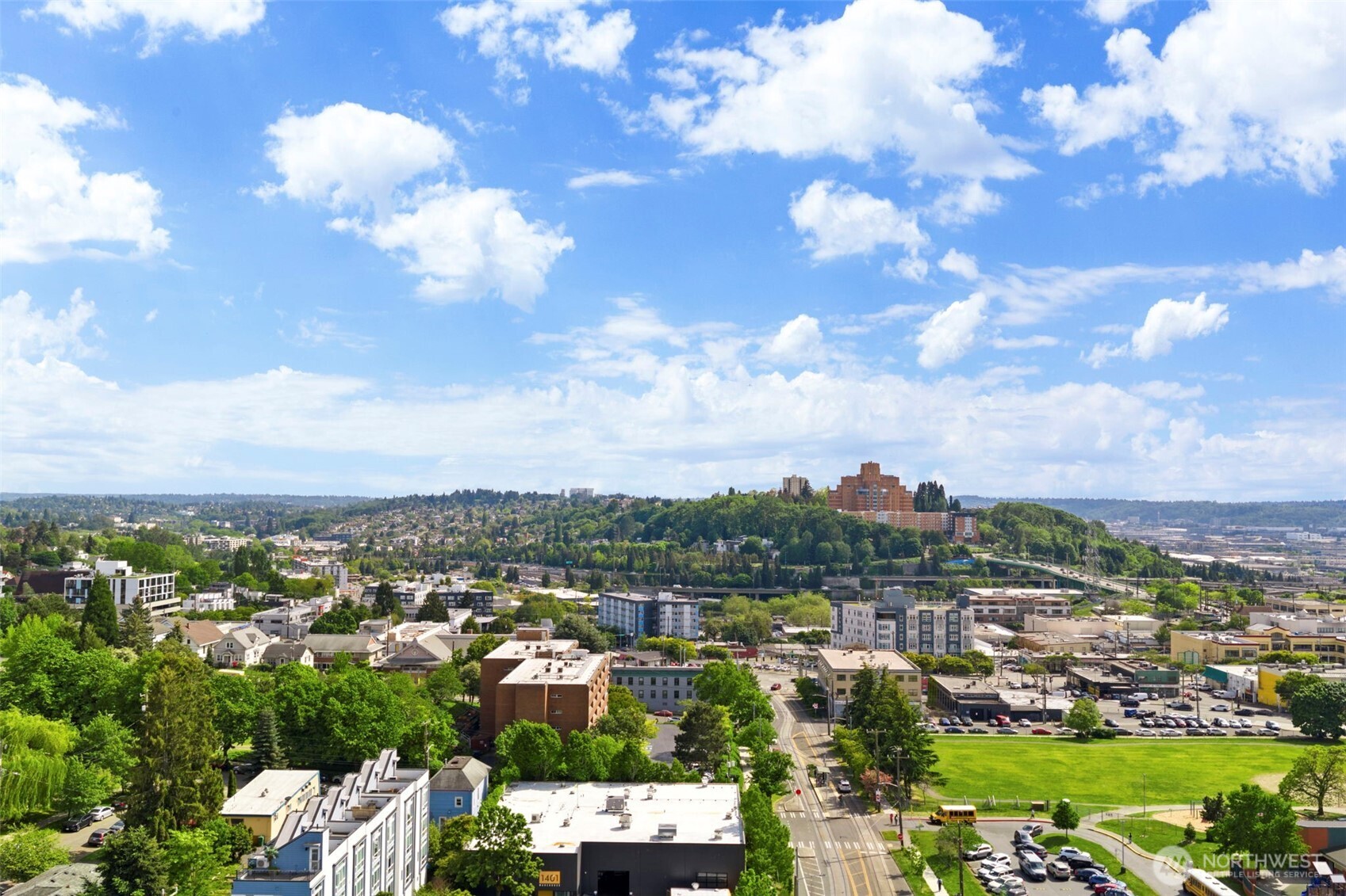 1415 E Fir Street , Seattle, WA 98122