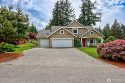 379 NW Mosher Canyon Road , Bremerton, WA 98311