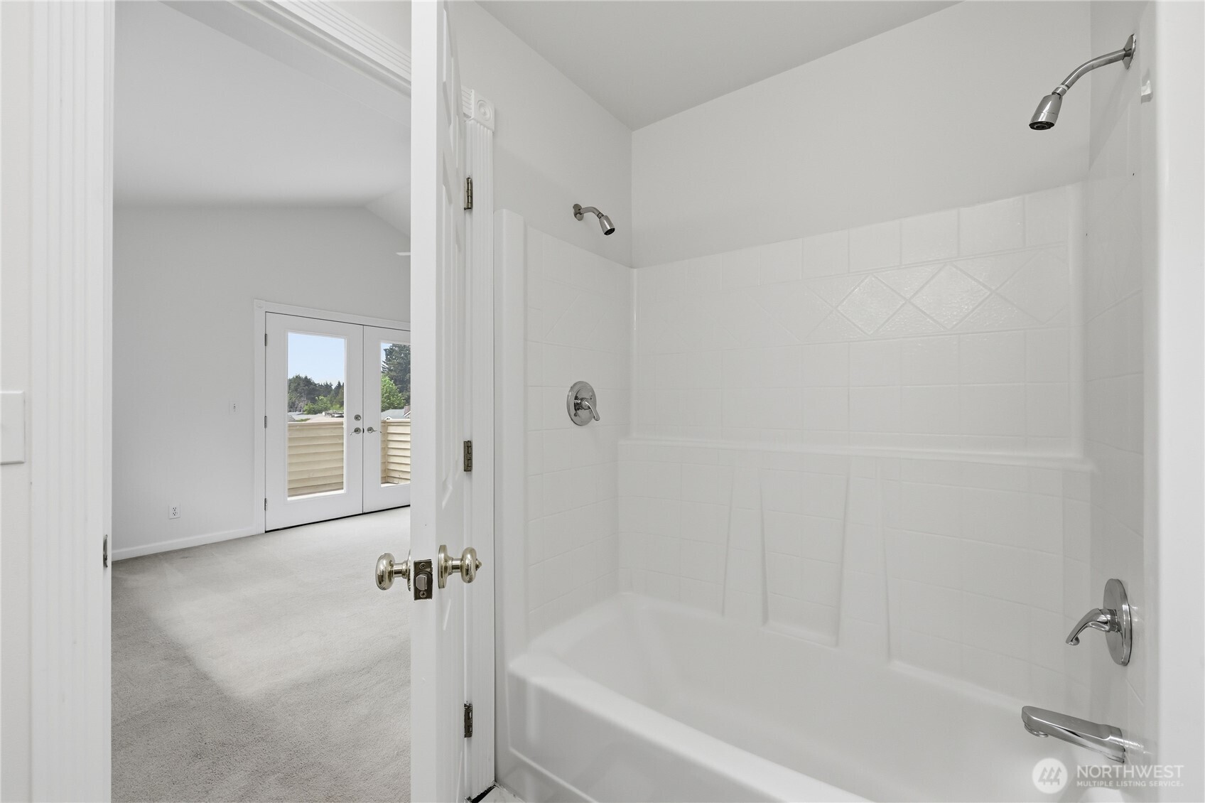 379 NW Mosher Canyon Road , Bremerton, WA 98311