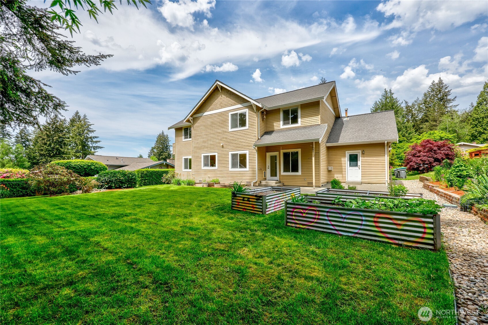 379 NW Mosher Canyon Road , Bremerton, WA 98311