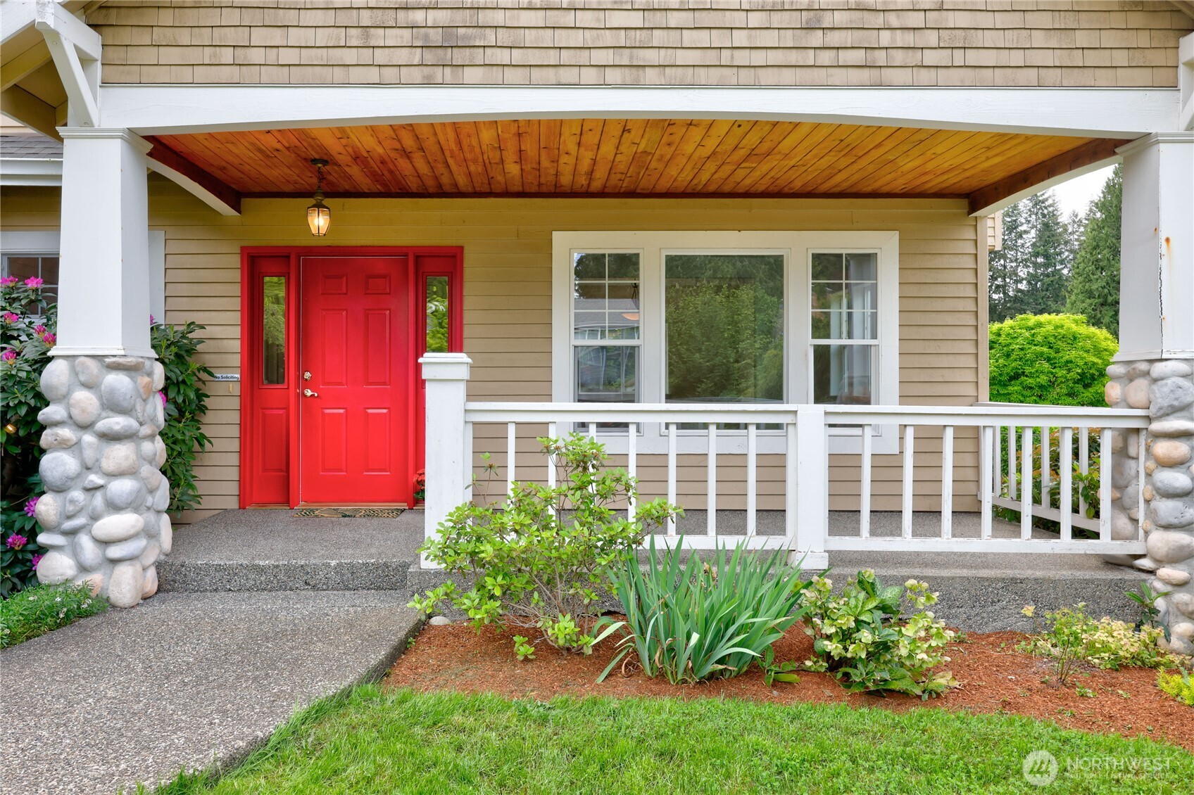 379 NW Mosher Canyon Road , Bremerton, WA 98311