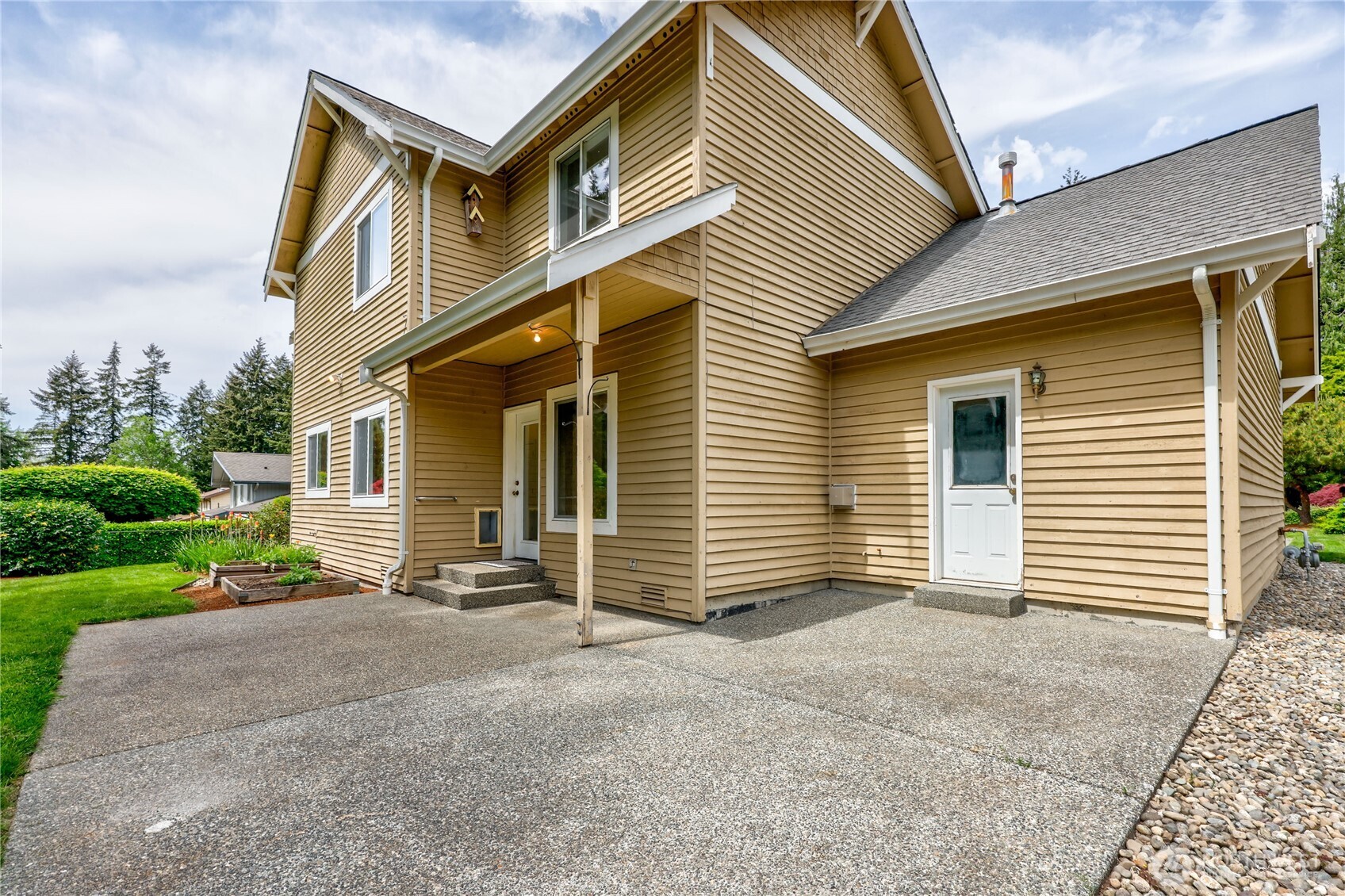 379 NW Mosher Canyon Road , Bremerton, WA 98311