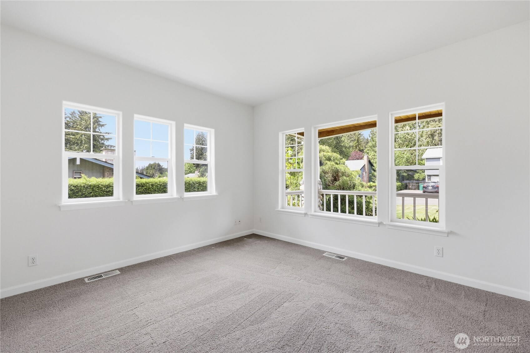 379 NW Mosher Canyon Road , Bremerton, WA 98311