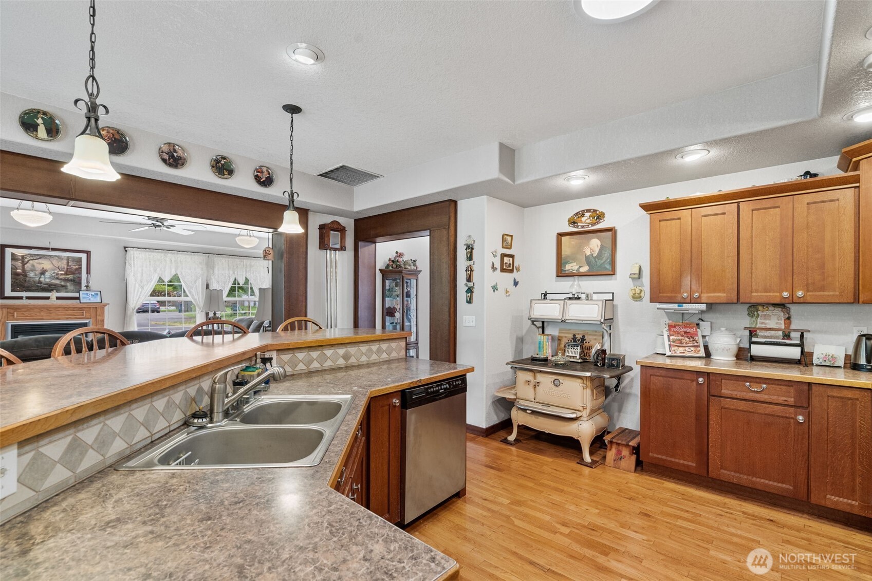 2716 Foron Road , Centralia, WA 98531