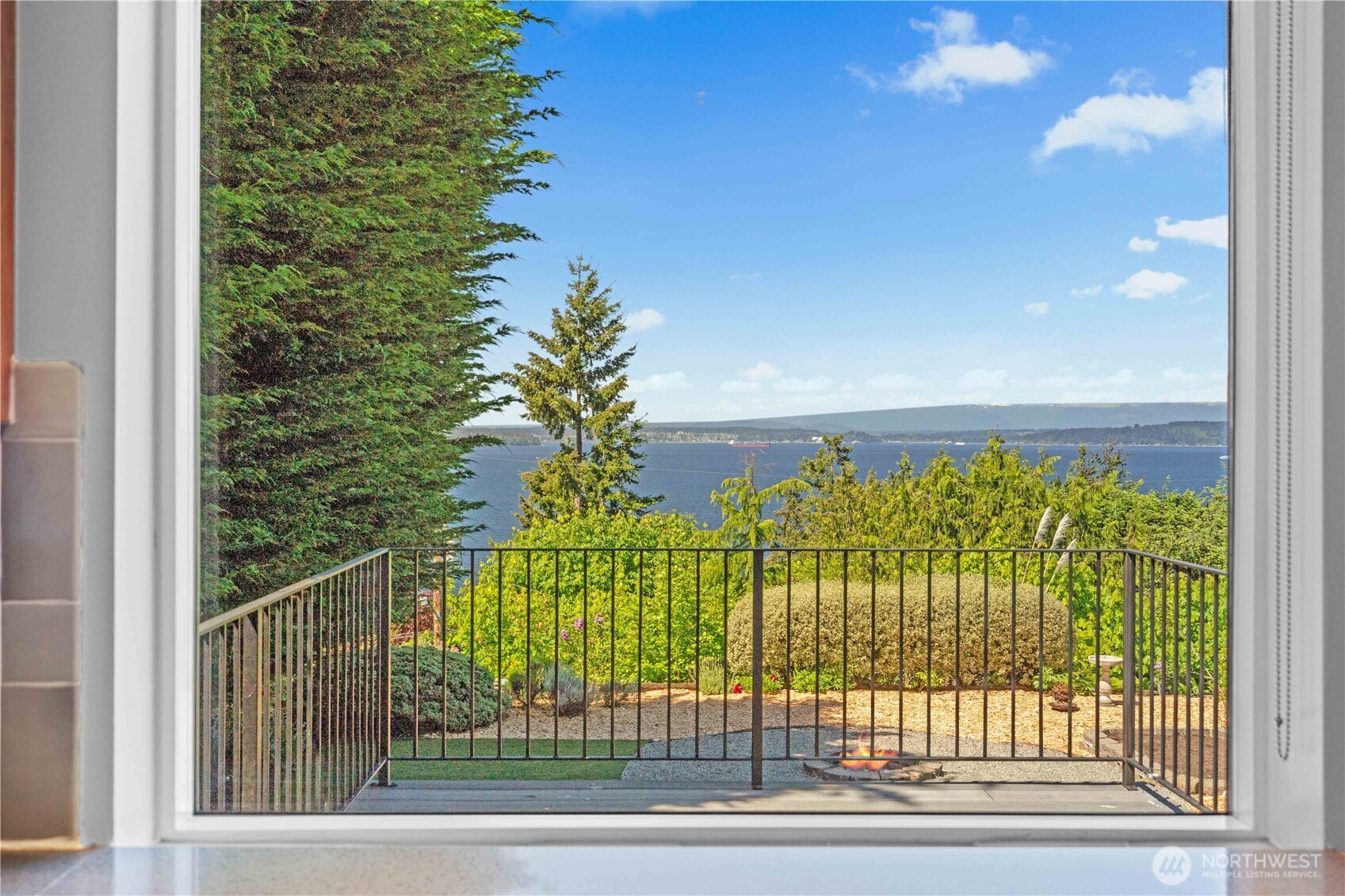 5911 49th Avenue SW, Seattle, WA 98136