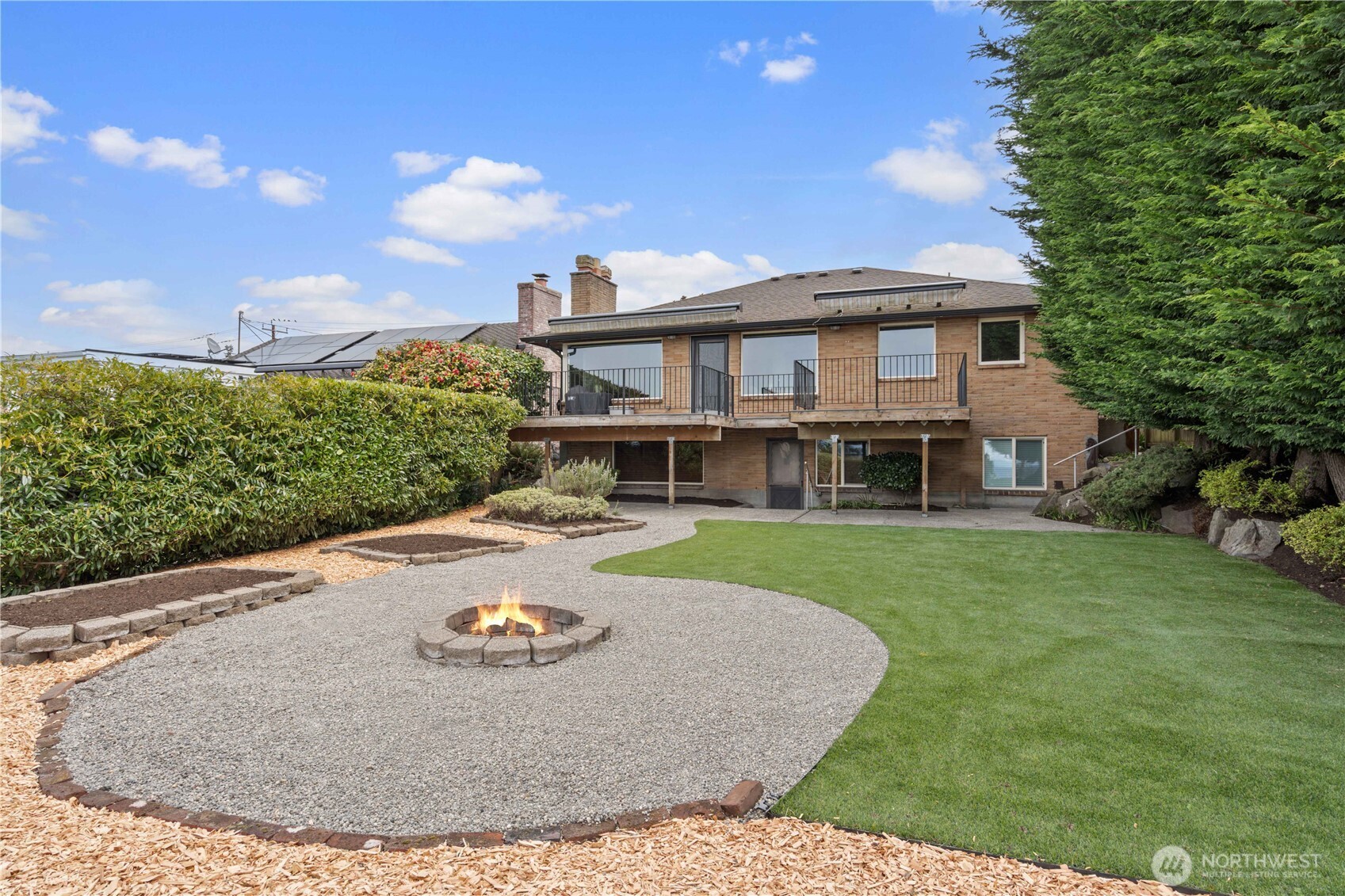5911 49th Avenue SW, Seattle, WA 98136