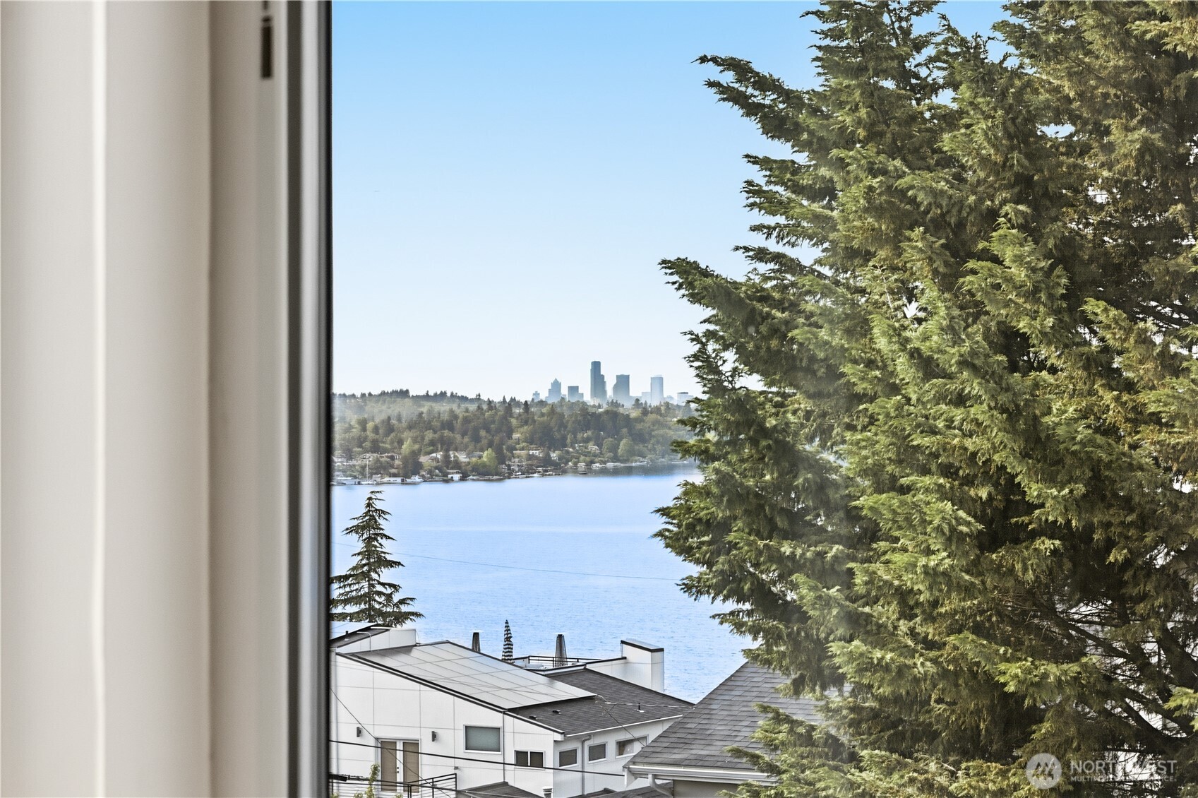 7226 S Ryan Street , Seattle, WA 98178