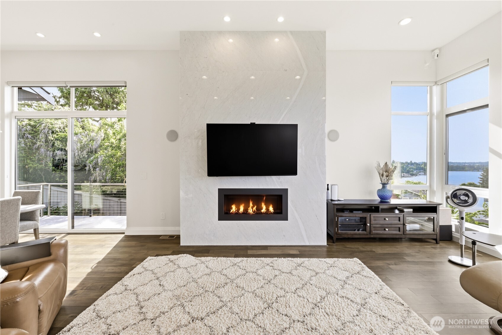 7226 S Ryan Street , Seattle, WA 98178