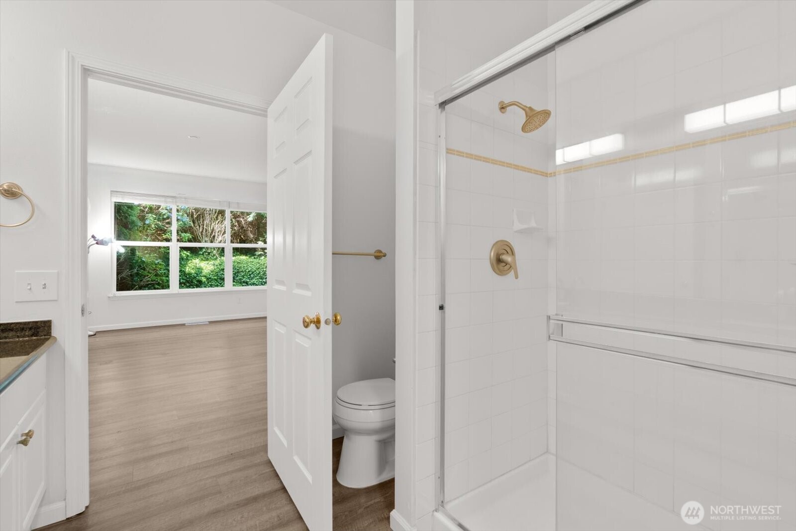 400 228th Street SW #D-102, Bothell, WA 98021