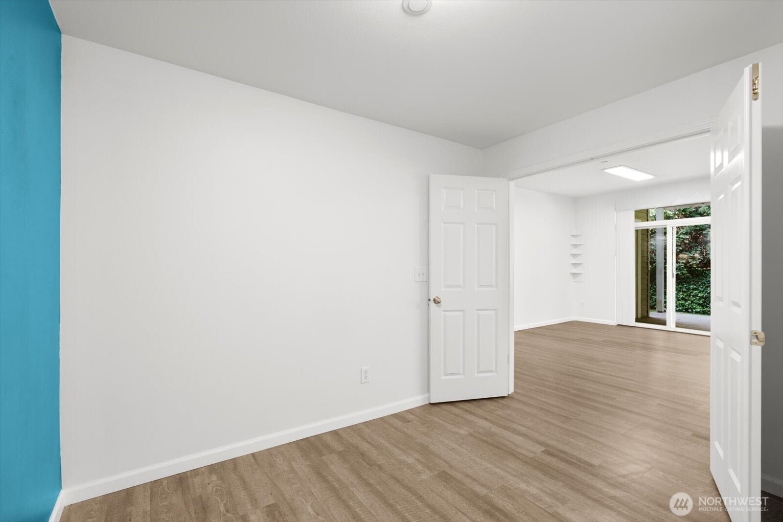 400 228th Street SW #D-102, Bothell, WA 98021