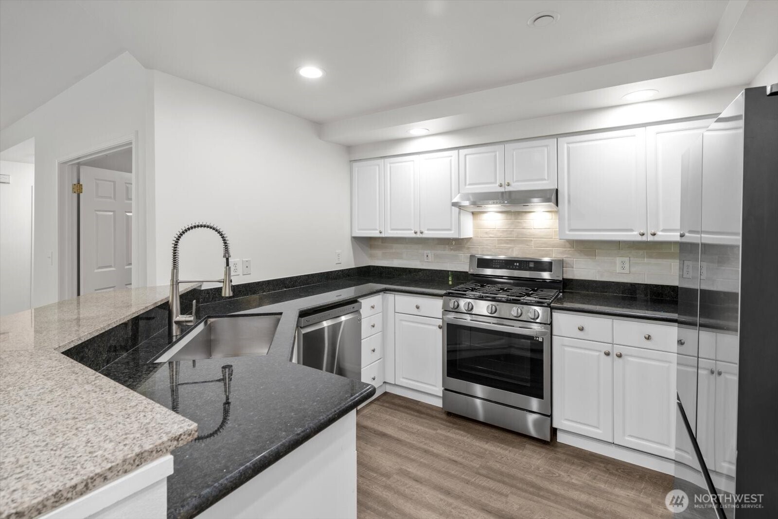 400 228th Street SW #D-102, Bothell, WA 98021