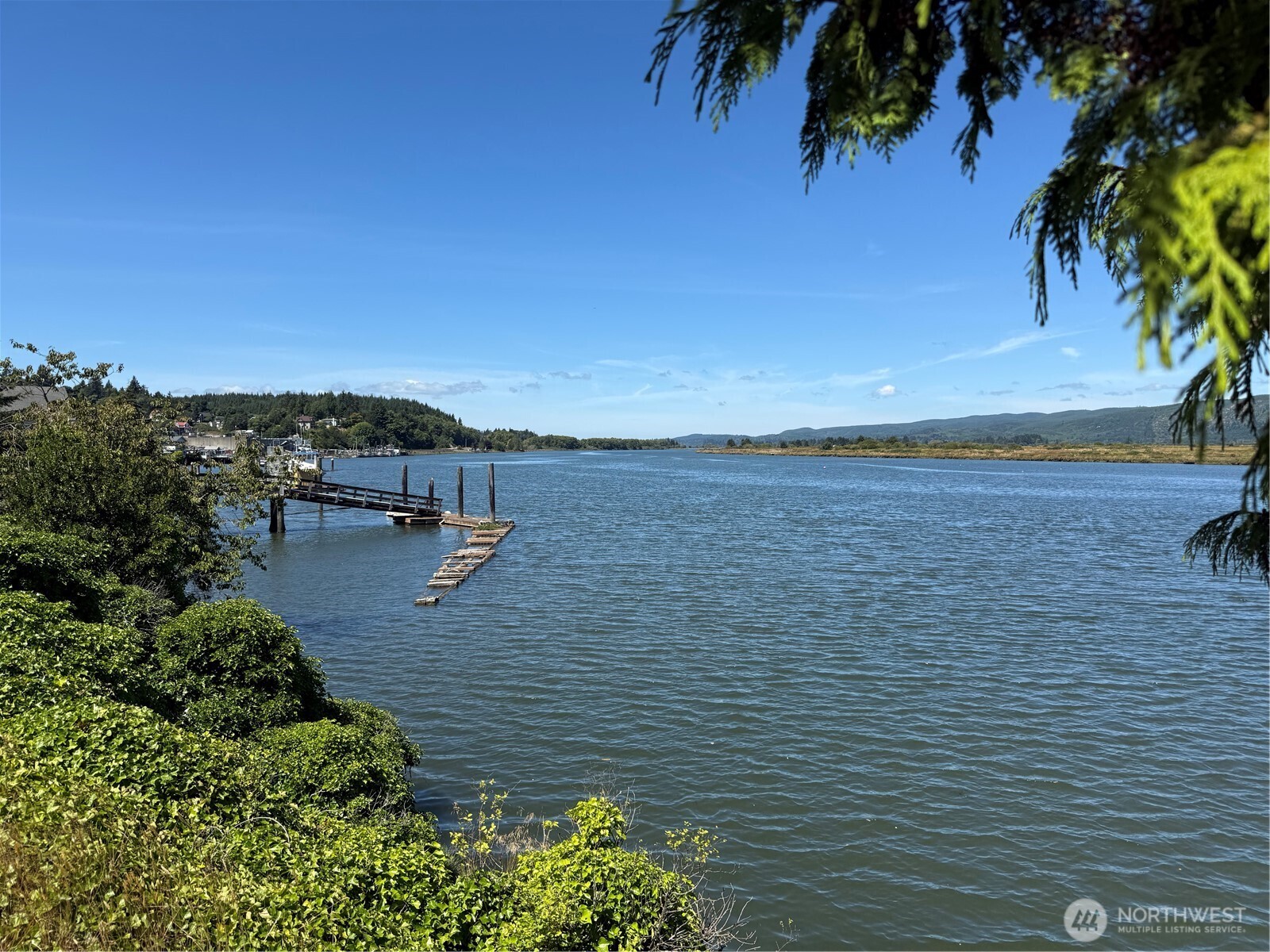 222 12th Street , Raymond, WA 98577