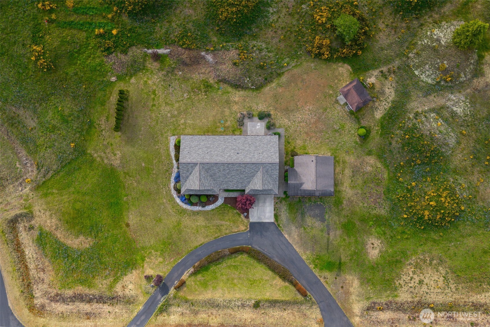 13820 Logez Court SW, Olympia, WA 98512