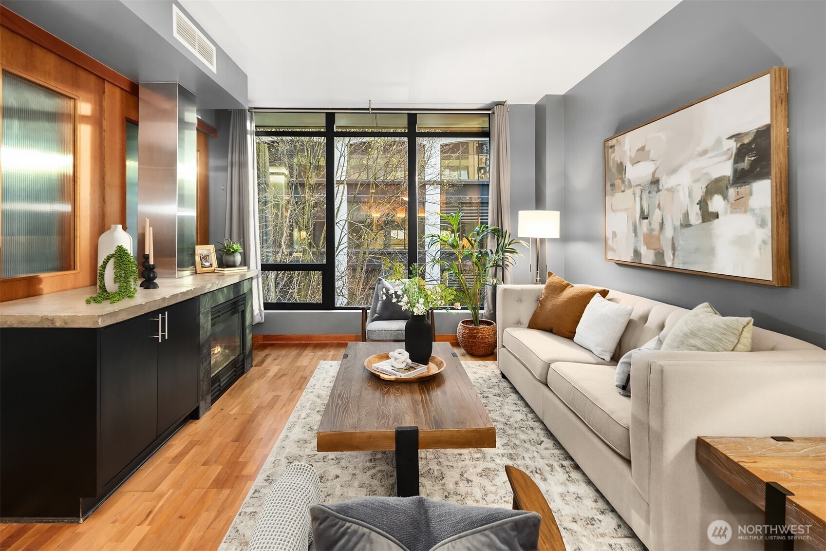 2716 Elliott #402, Seattle, WA 98121