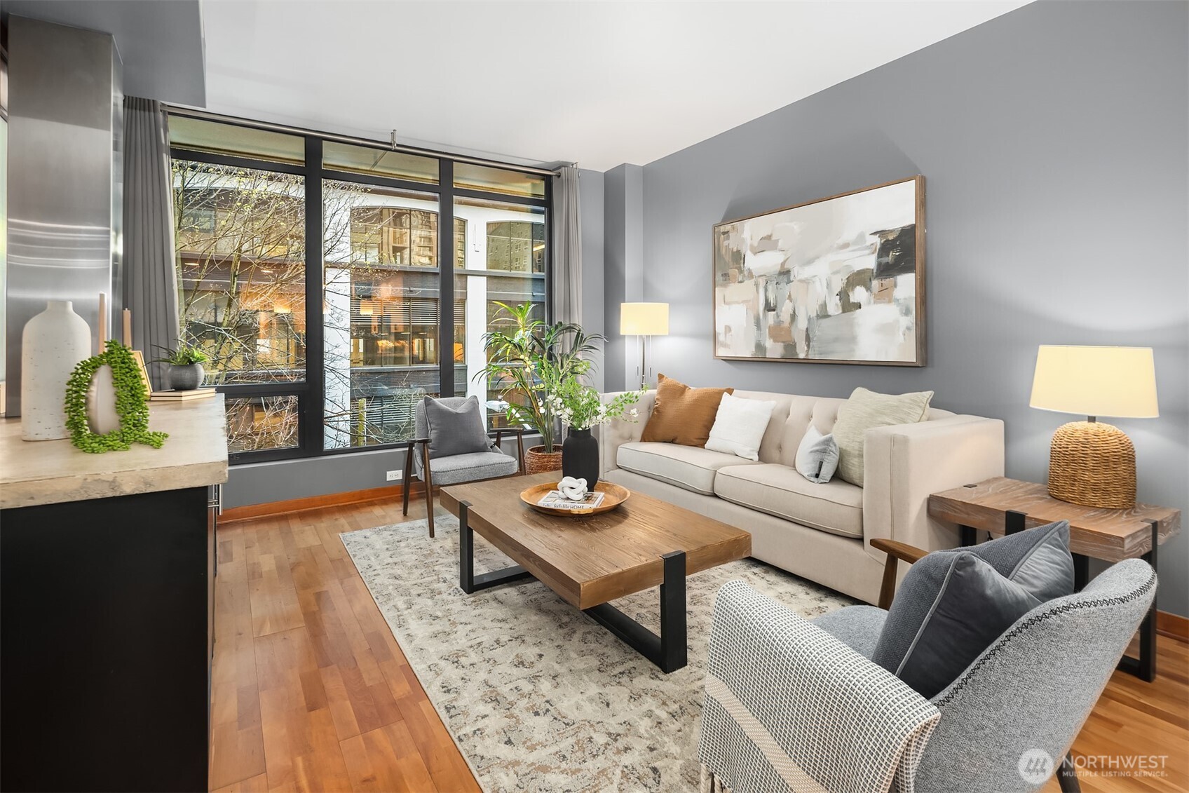 2716 Elliott #402, Seattle, WA 98121