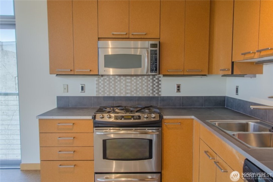 1414 12th Avenue #401, Seattle, WA 98122