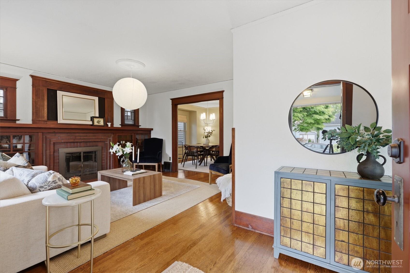 924 N 75th Street , Seattle, WA 98103