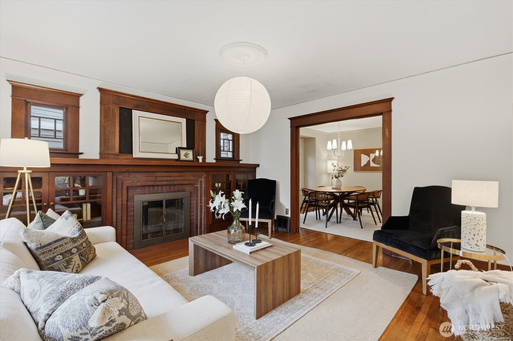 924 N 75th Street , Seattle, WA 98103