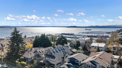 1524 10th Avenue W, Seattle, WA 98119