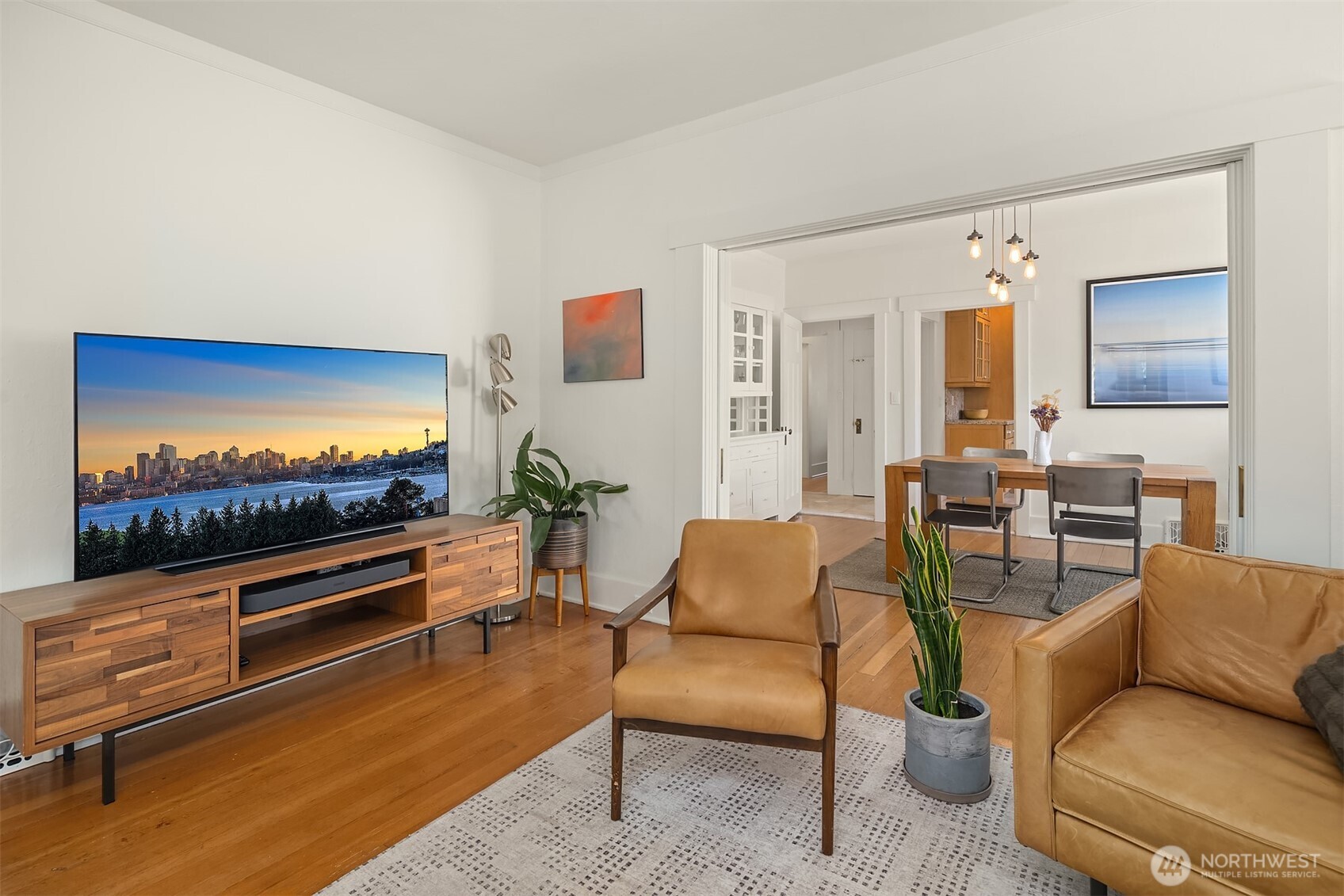 4740 4th Avenue NE, Seattle, WA 98105