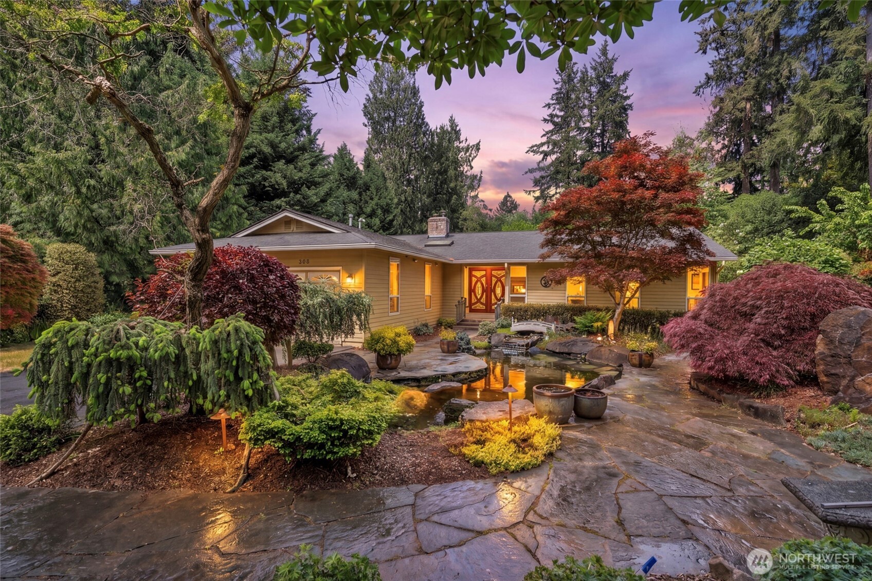 308 NW Bridle Ridge Boulevard , Bremerton, WA 98311