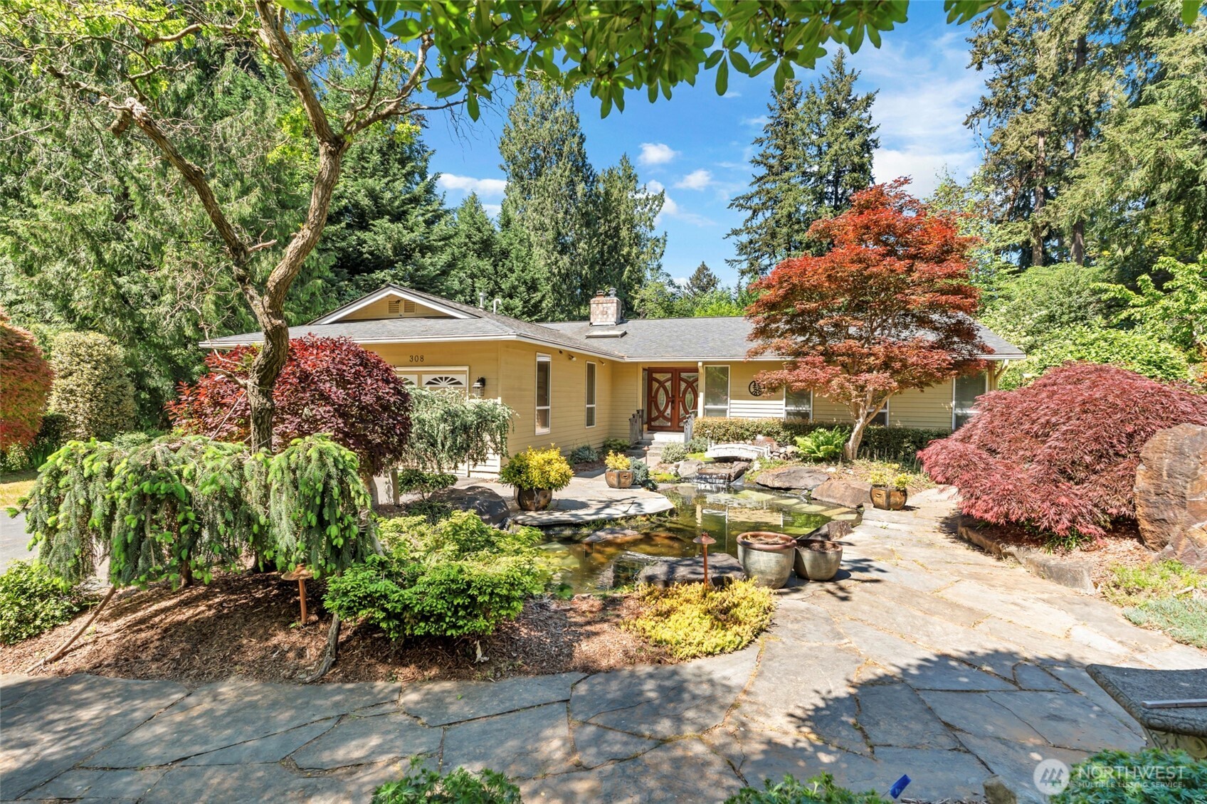 308 NW Bridle Ridge Boulevard , Bremerton, WA 98311
