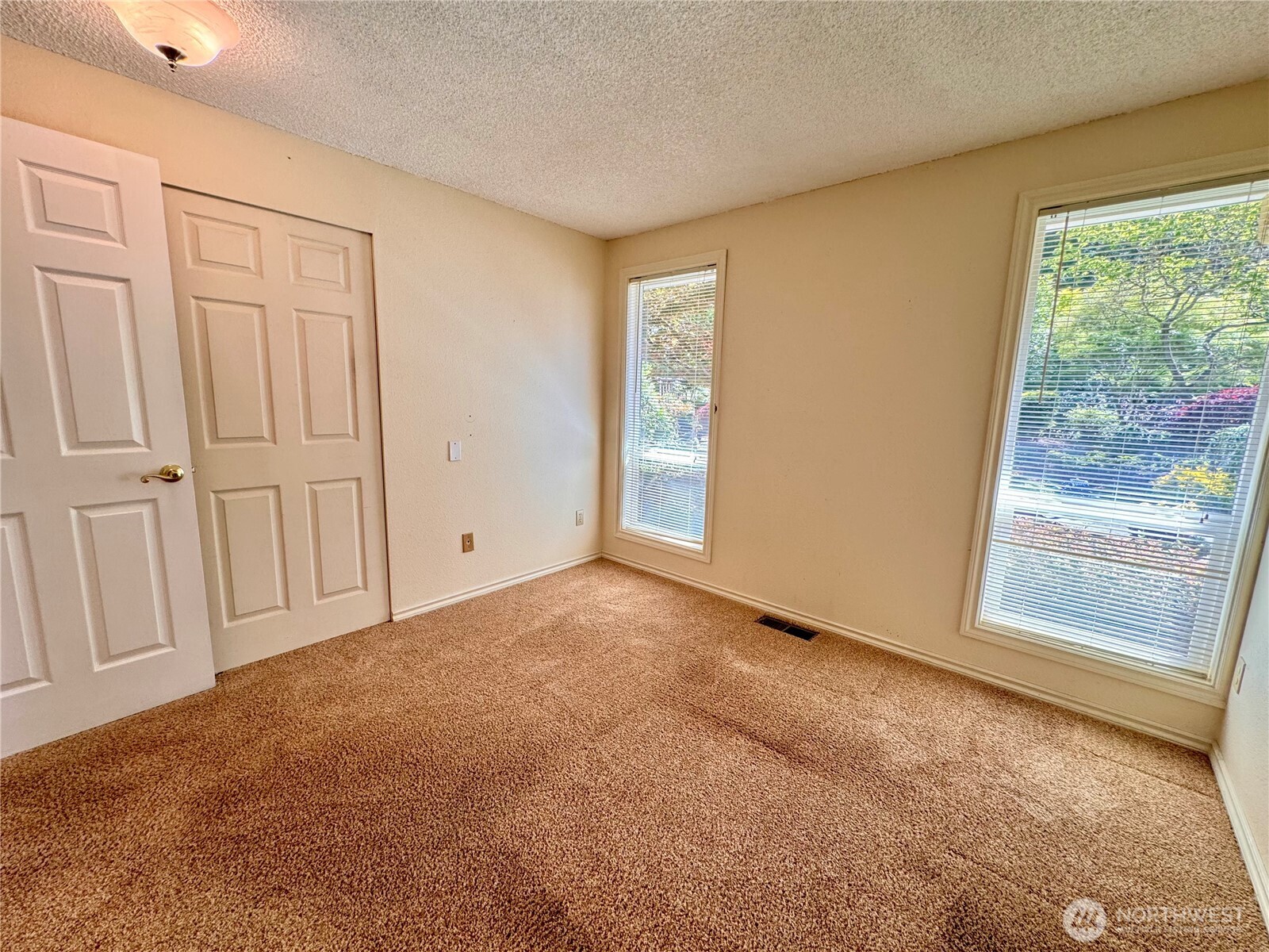 308 NW Bridle Ridge Boulevard , Bremerton, WA 98311