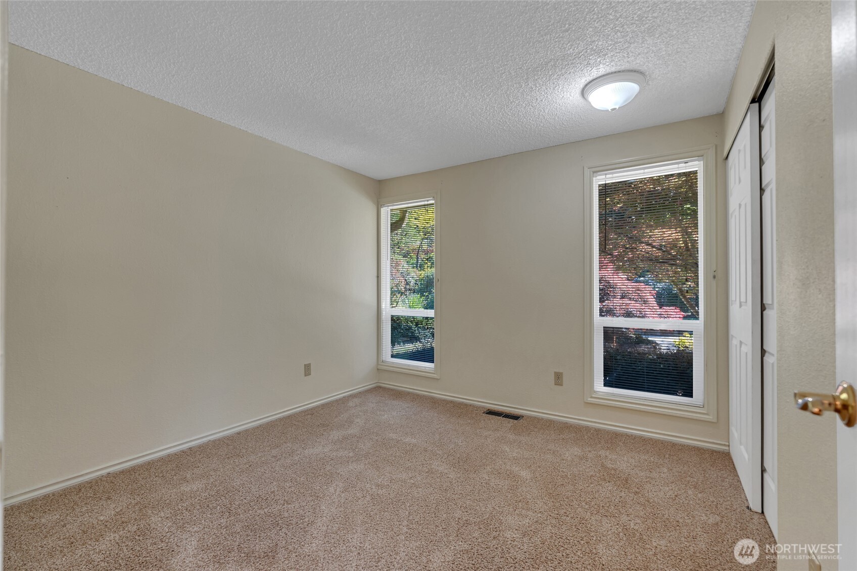 308 NW Bridle Ridge Boulevard , Bremerton, WA 98311