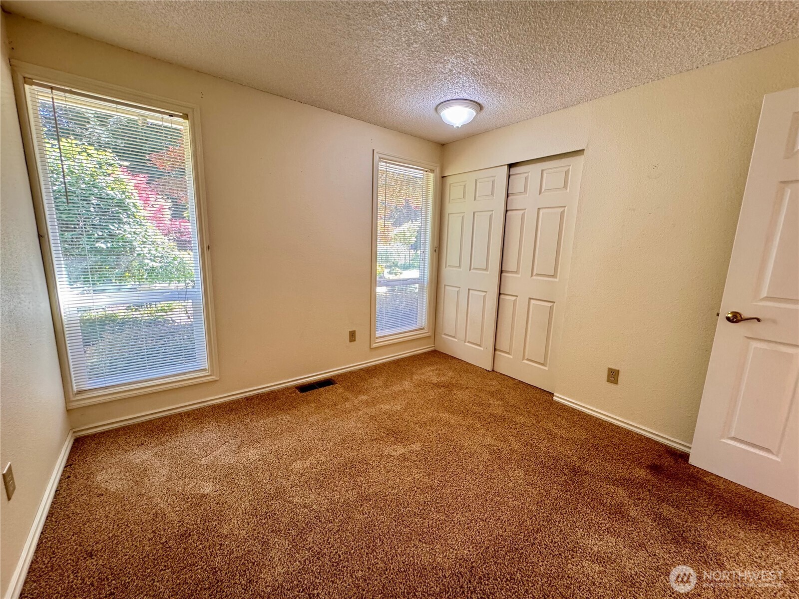 308 NW Bridle Ridge Boulevard , Bremerton, WA 98311