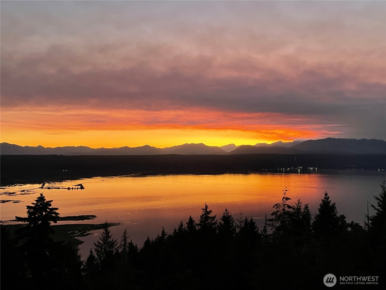 110 E Havenridge Drive , Union, WA 98589