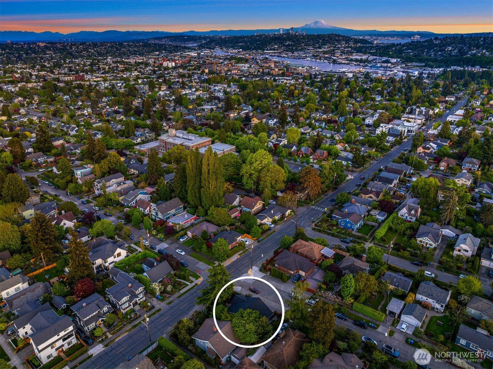 6903 32nd Avenue NW, Seattle, WA 98117
