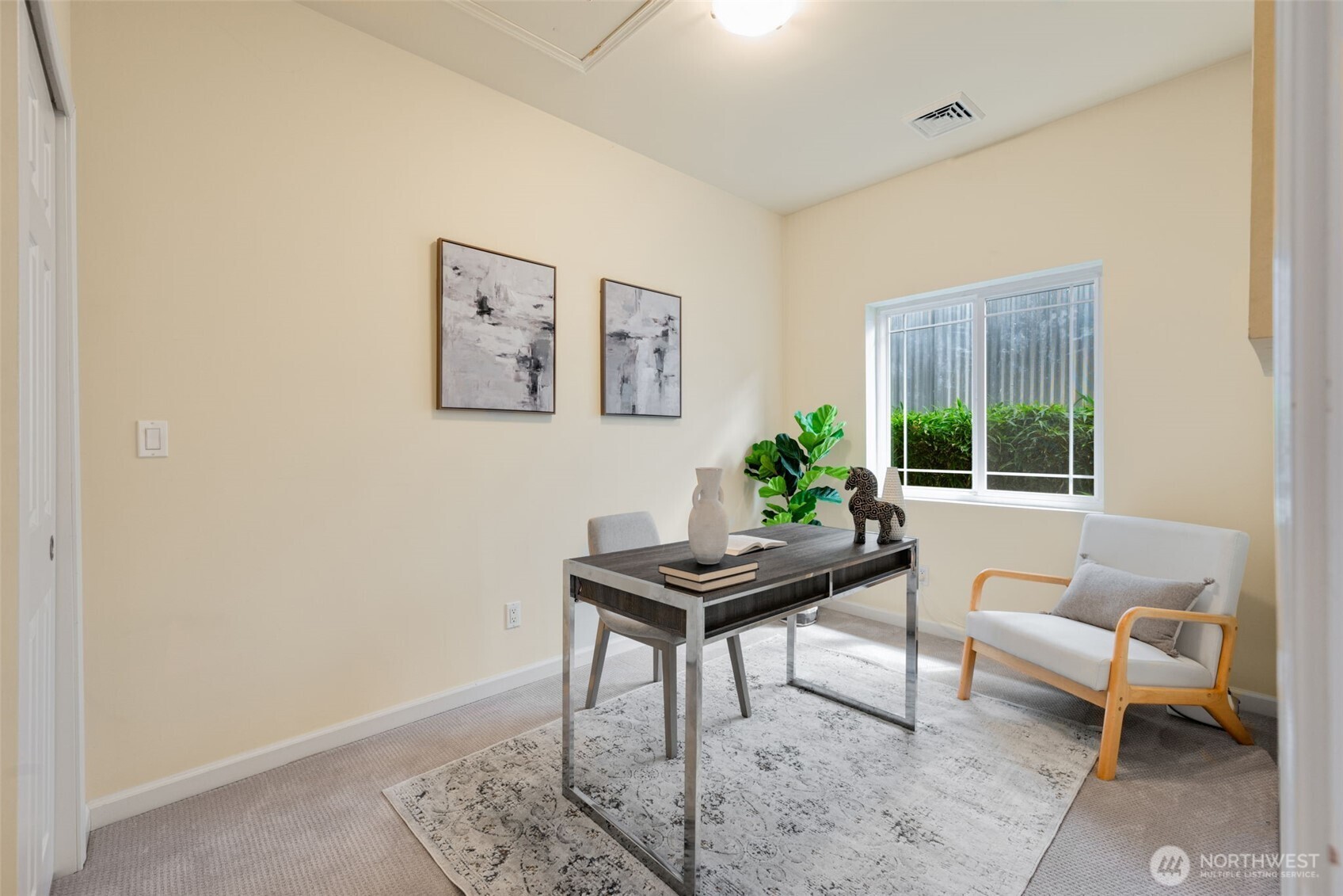 7910 20th Avenue SW, Seattle, WA 98106