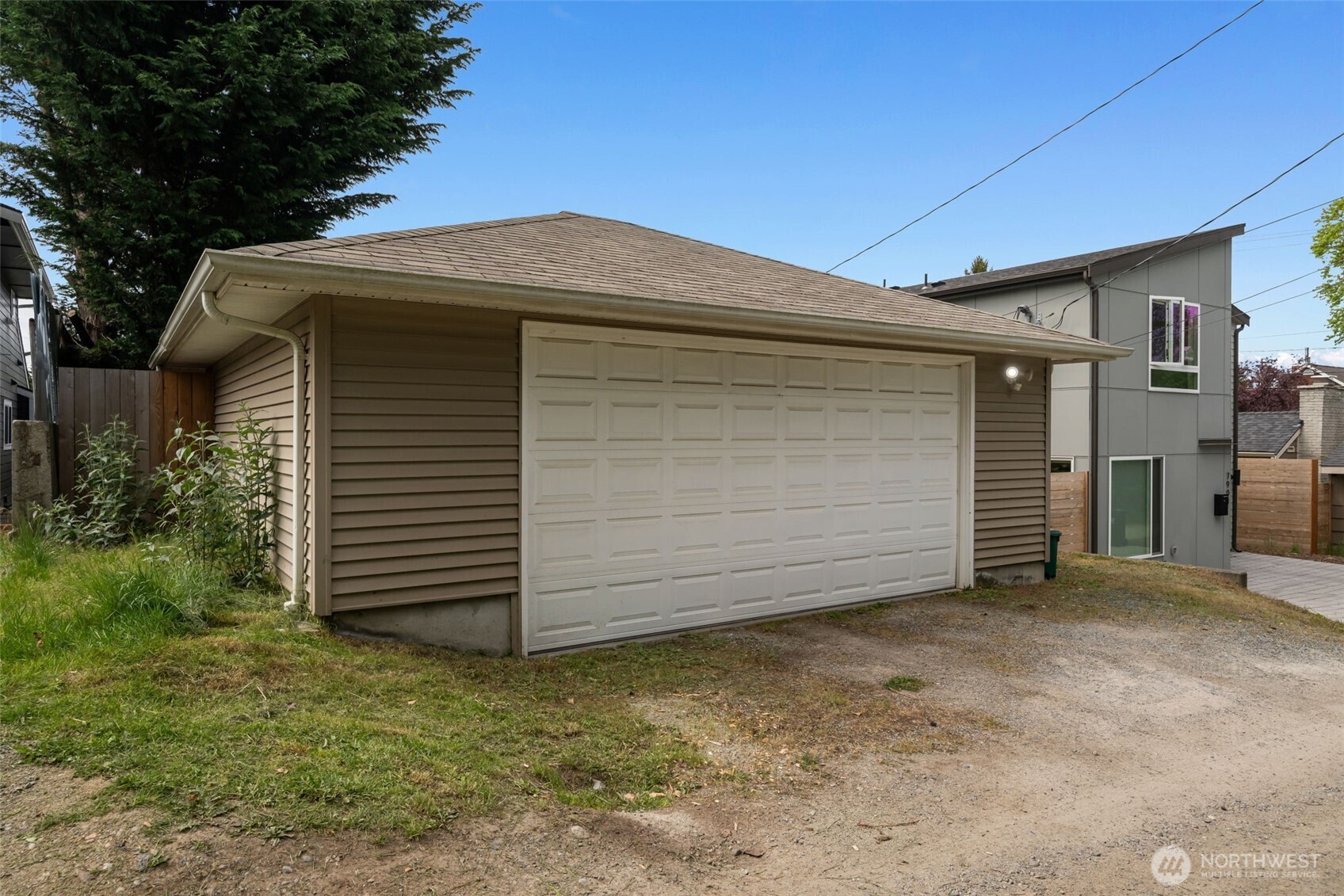 7910 20th Avenue SW, Seattle, WA 98106