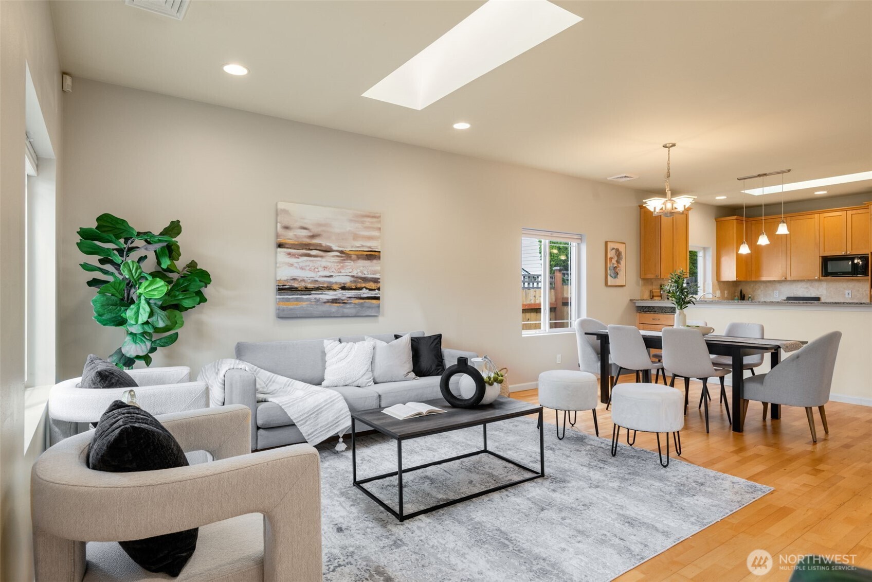 7910 20th Avenue SW, Seattle, WA 98106
