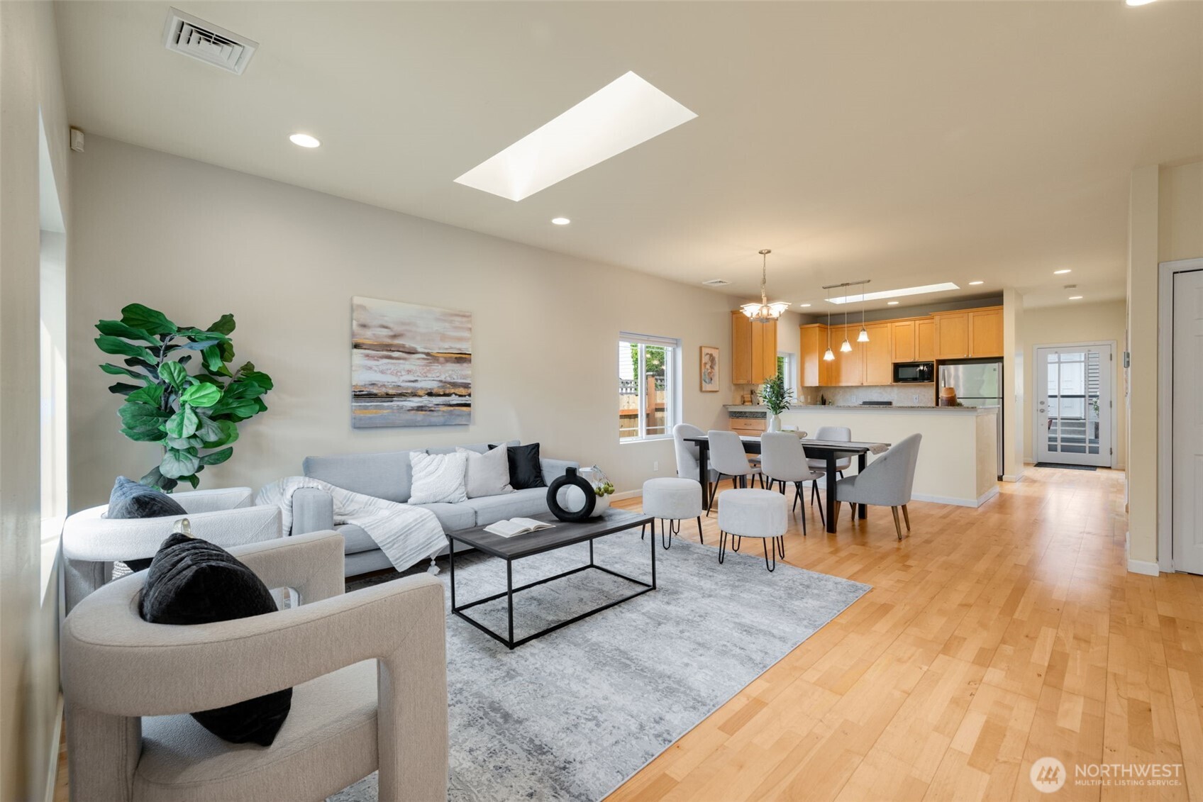7910 20th Avenue SW, Seattle, WA 98106