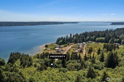 15 E Smith Cove Way , Shelton, WA 98584