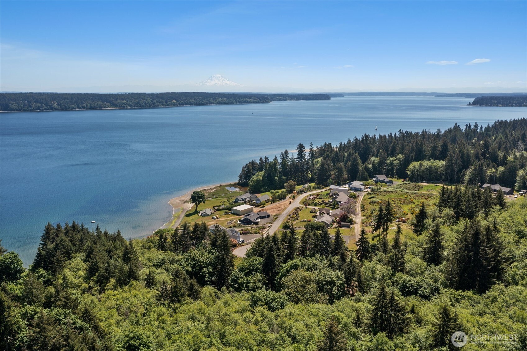 15 E Smith Cove Way , Shelton, WA 98584
