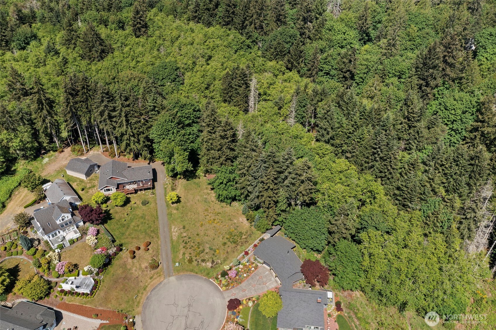 15 E Smith Cove Way , Shelton, WA 98584