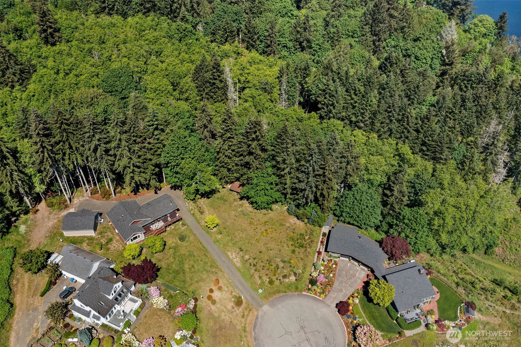 15 E Smith Cove Way , Shelton, WA 98584