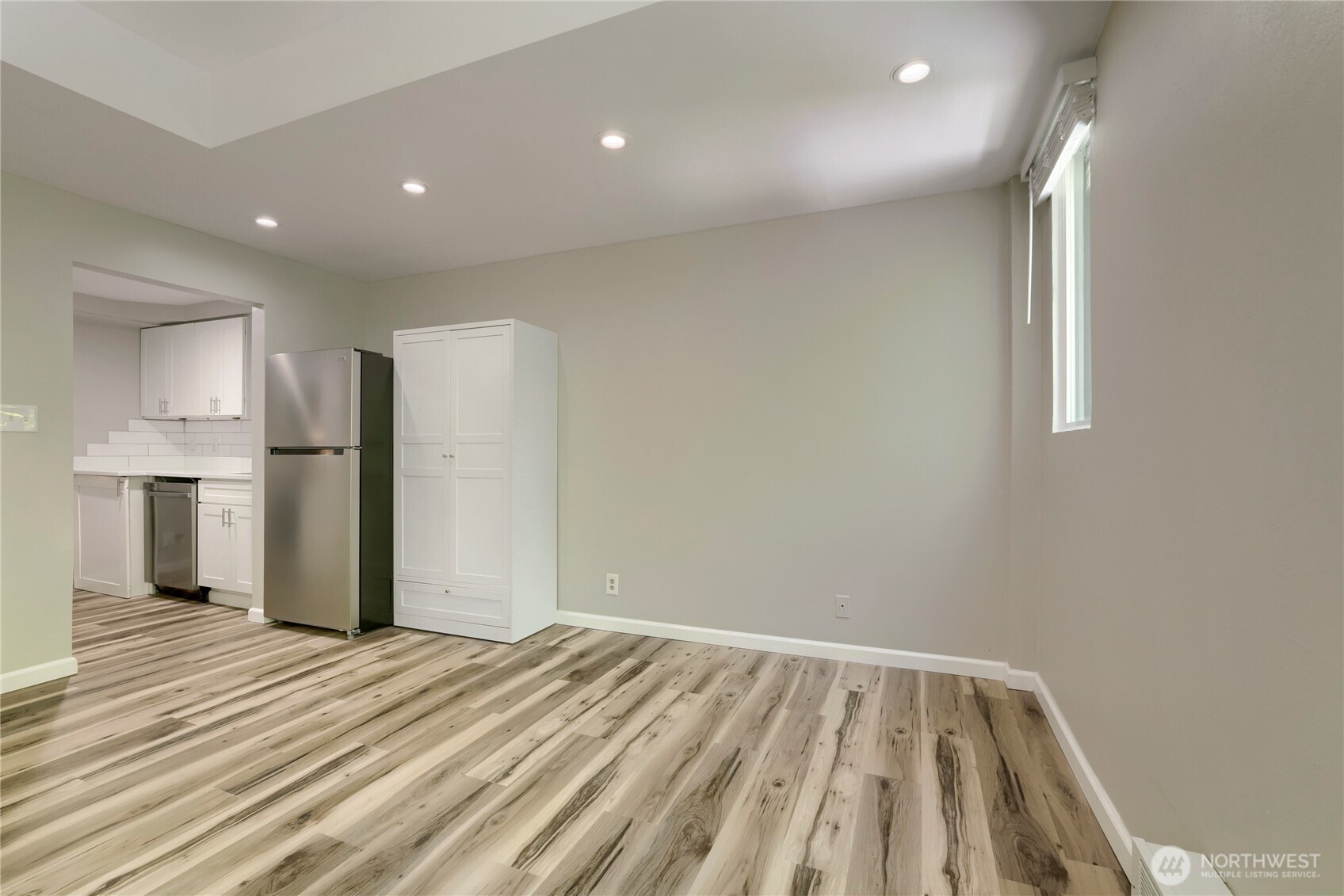 2700 4th Avenue #301, Seattle, WA 98121