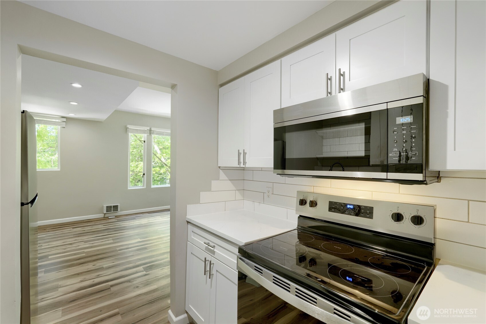 2700 4th Avenue #301, Seattle, WA 98121