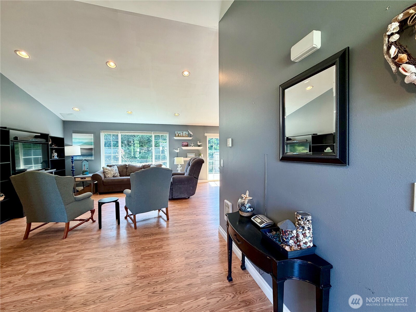 415 Quinault Avenue SE, Ocean Shores, WA 98569