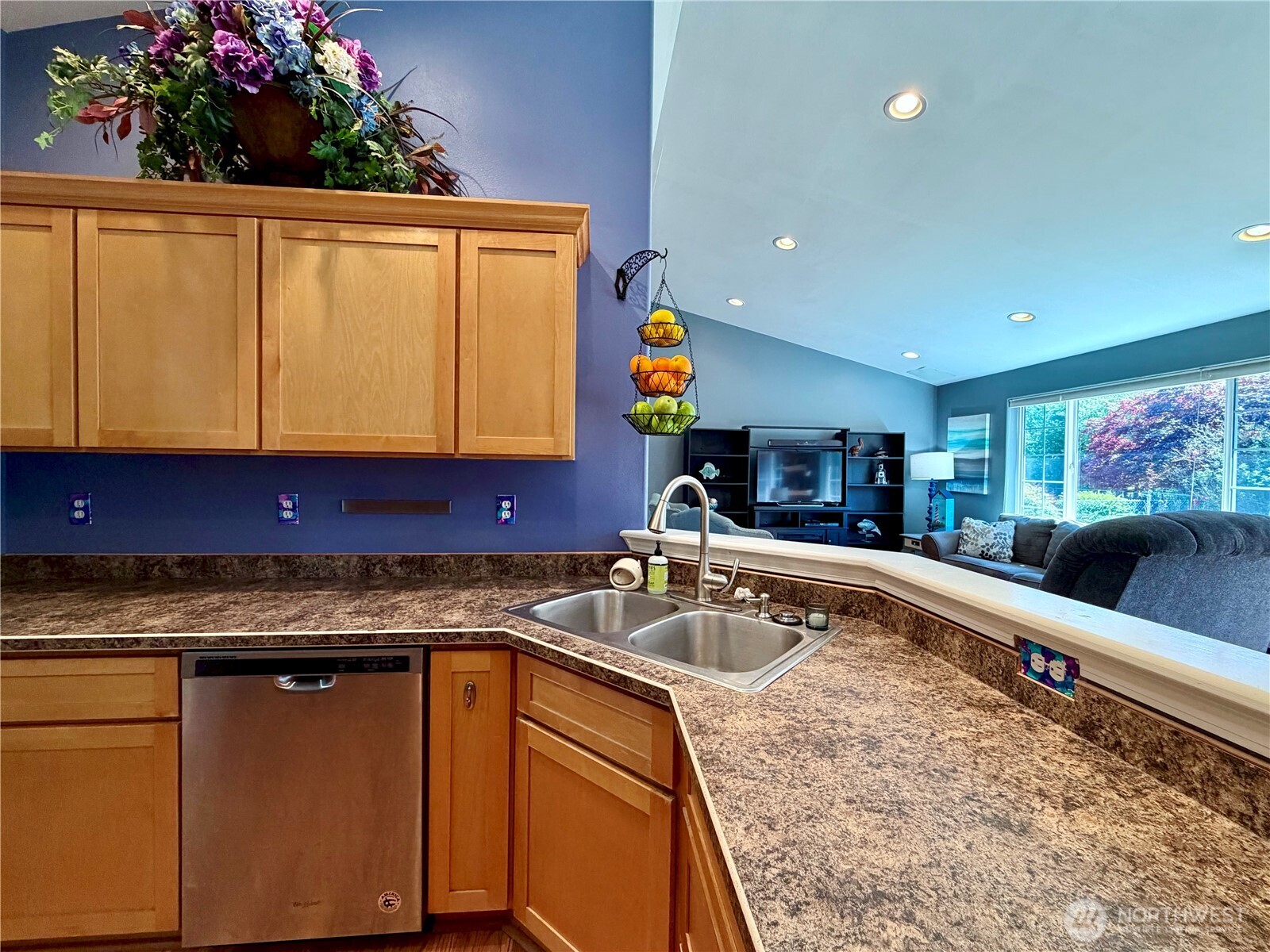 415 Quinault Avenue SE, Ocean Shores, WA 98569