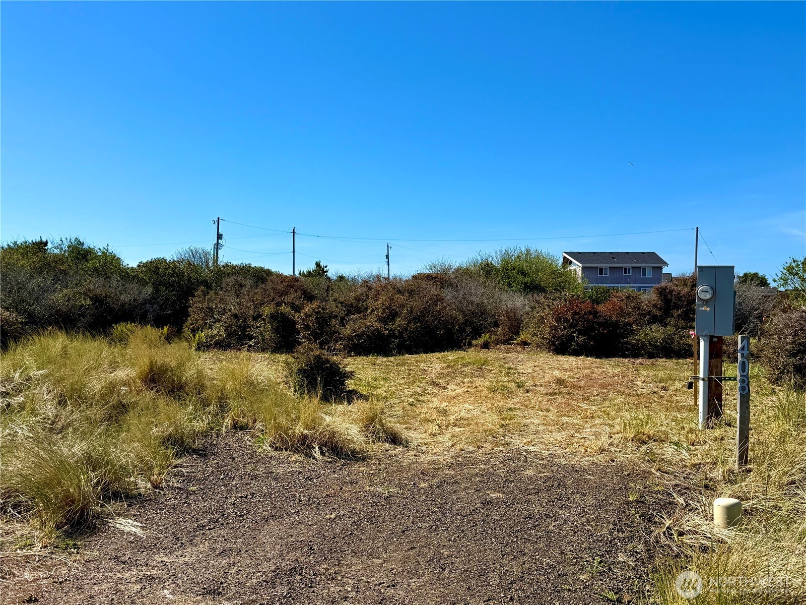 408 N Bel Air Loop SW, Ocean Shores, WA 98569