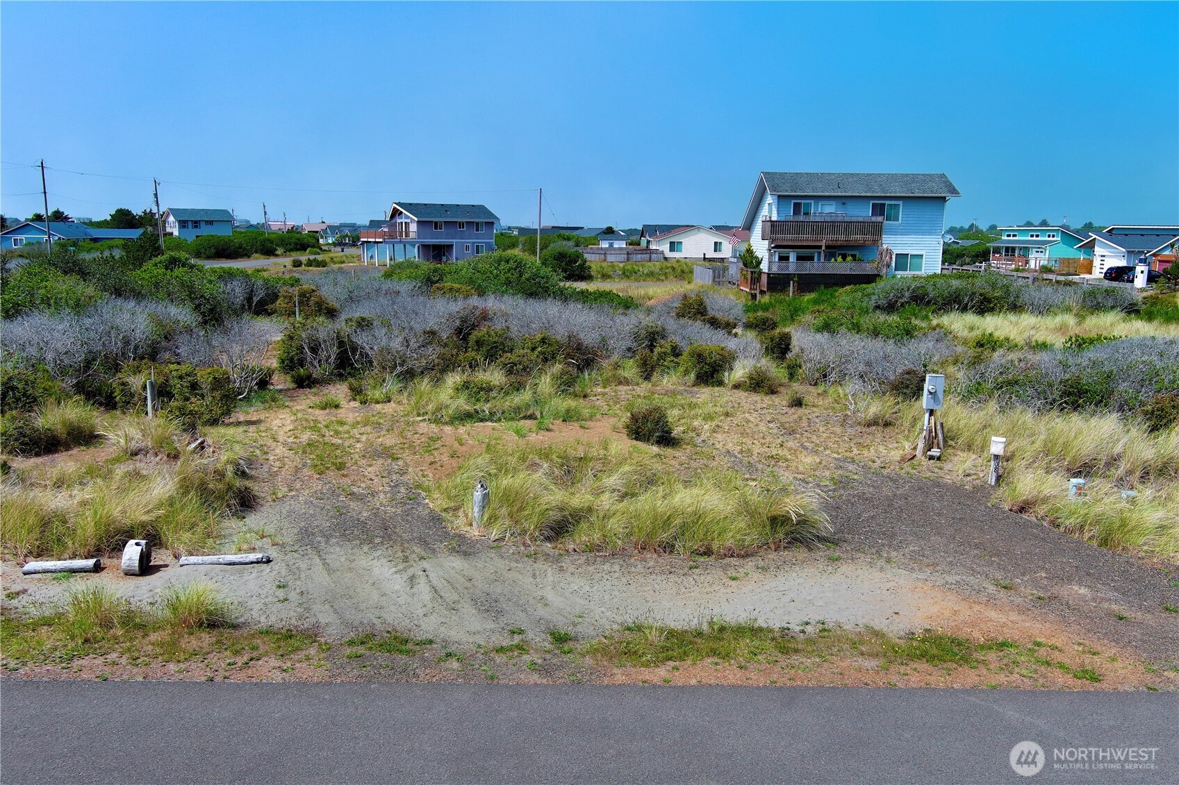 408 N Bel Air Loop SW, Ocean Shores, WA 98569