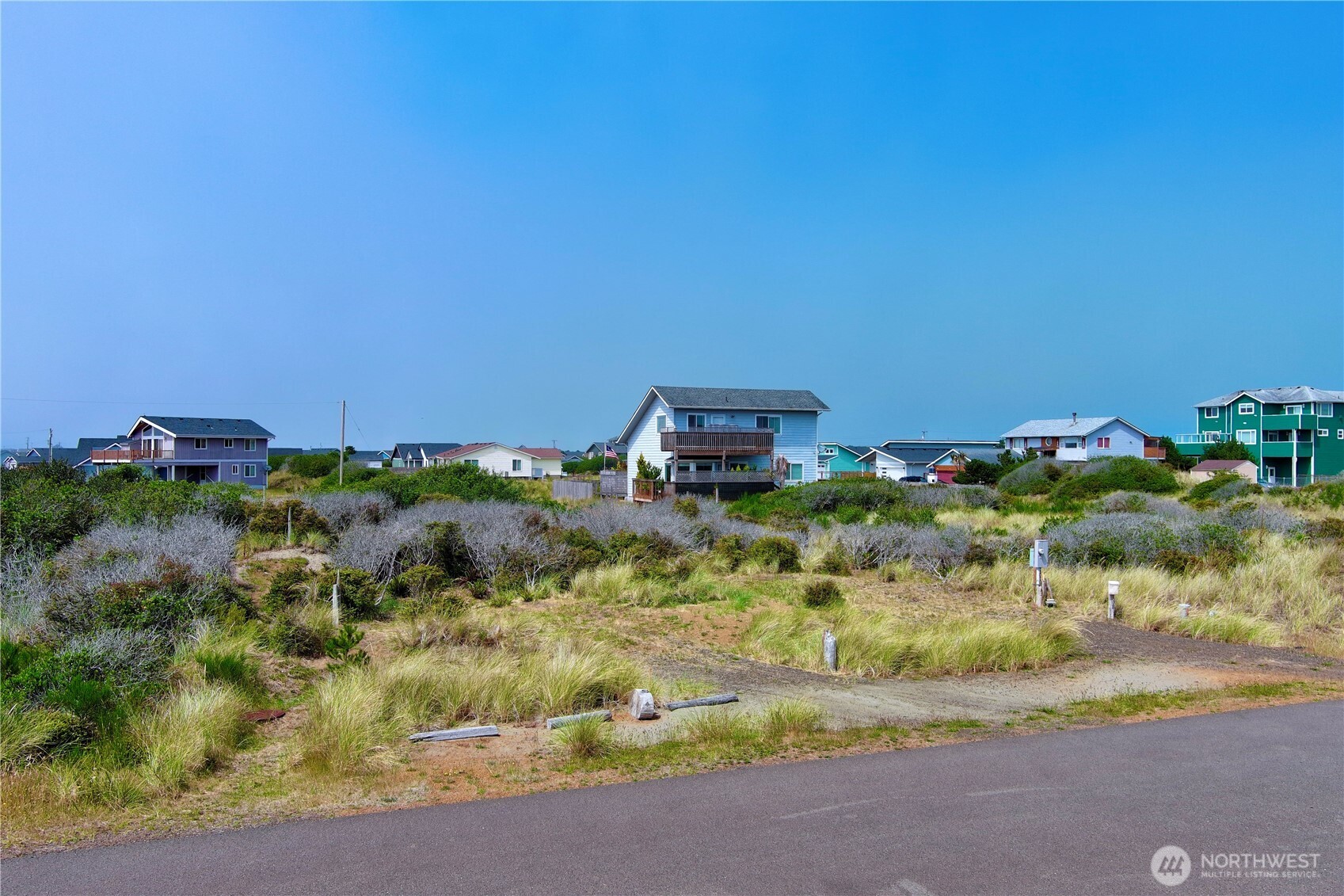 408 N Bel Air Loop SW, Ocean Shores, WA 98569