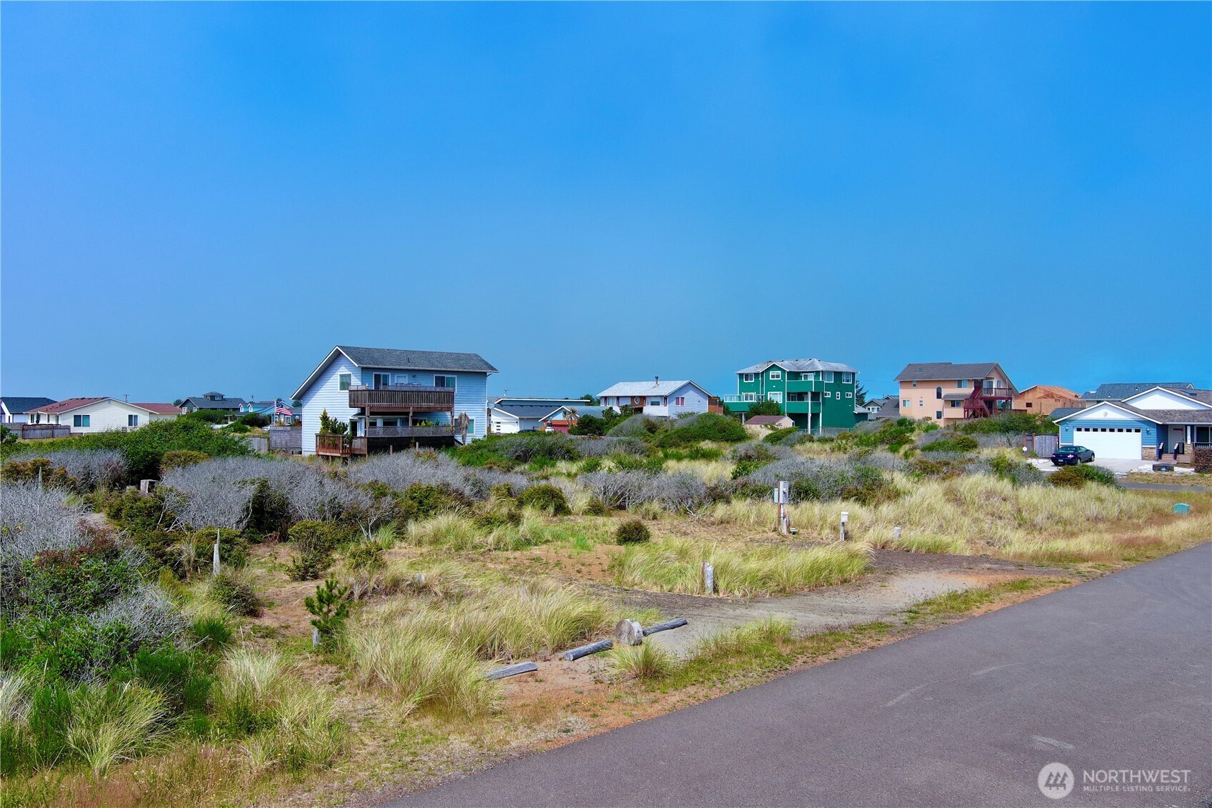 408 N Bel Air Loop SW, Ocean Shores, WA 98569