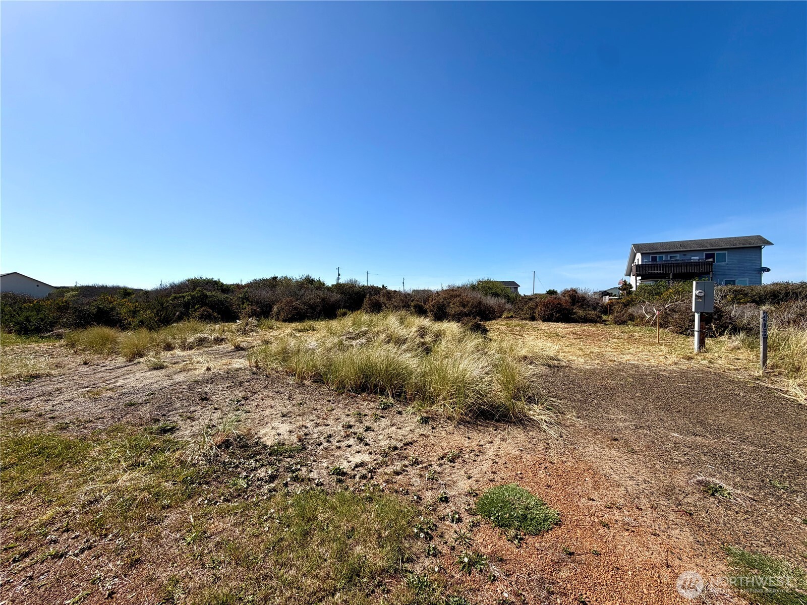 408 N Bel Air Loop SW, Ocean Shores, WA 98569