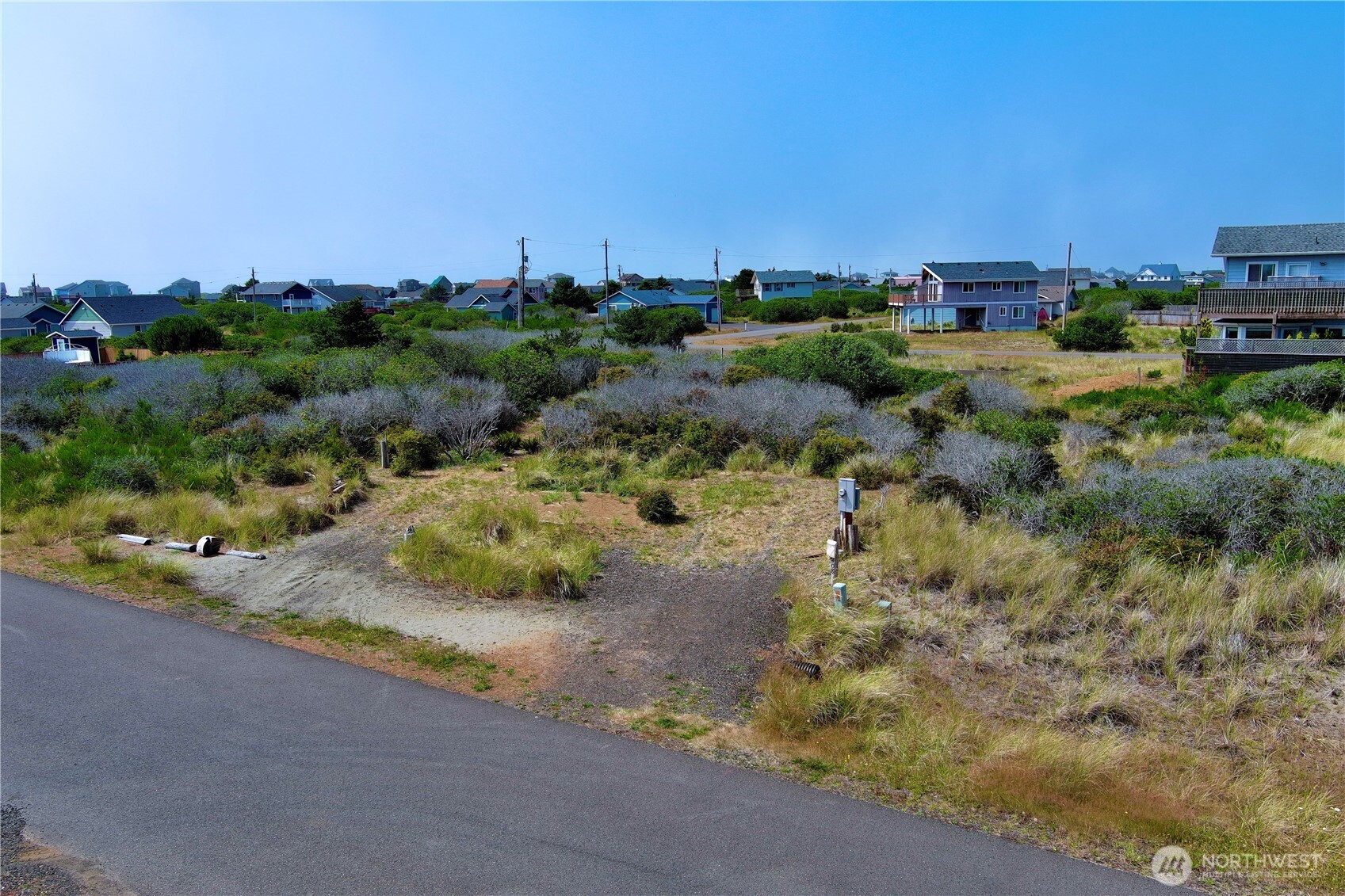 408 N Bel Air Loop SW, Ocean Shores, WA 98569