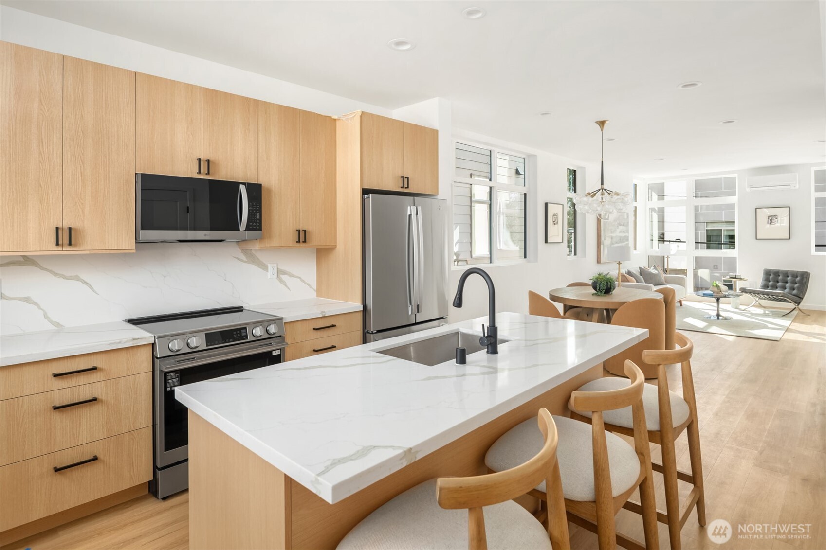 630 N 92nd Street , Seattle, WA 98103